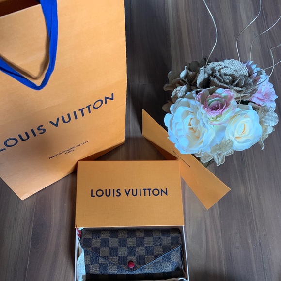 Louis Vuitton Handbags - Louis Vuitton Josephine Wallet